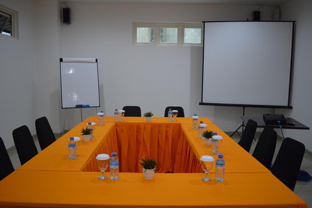 M Hotel Mataram Ngoại thất bức ảnh