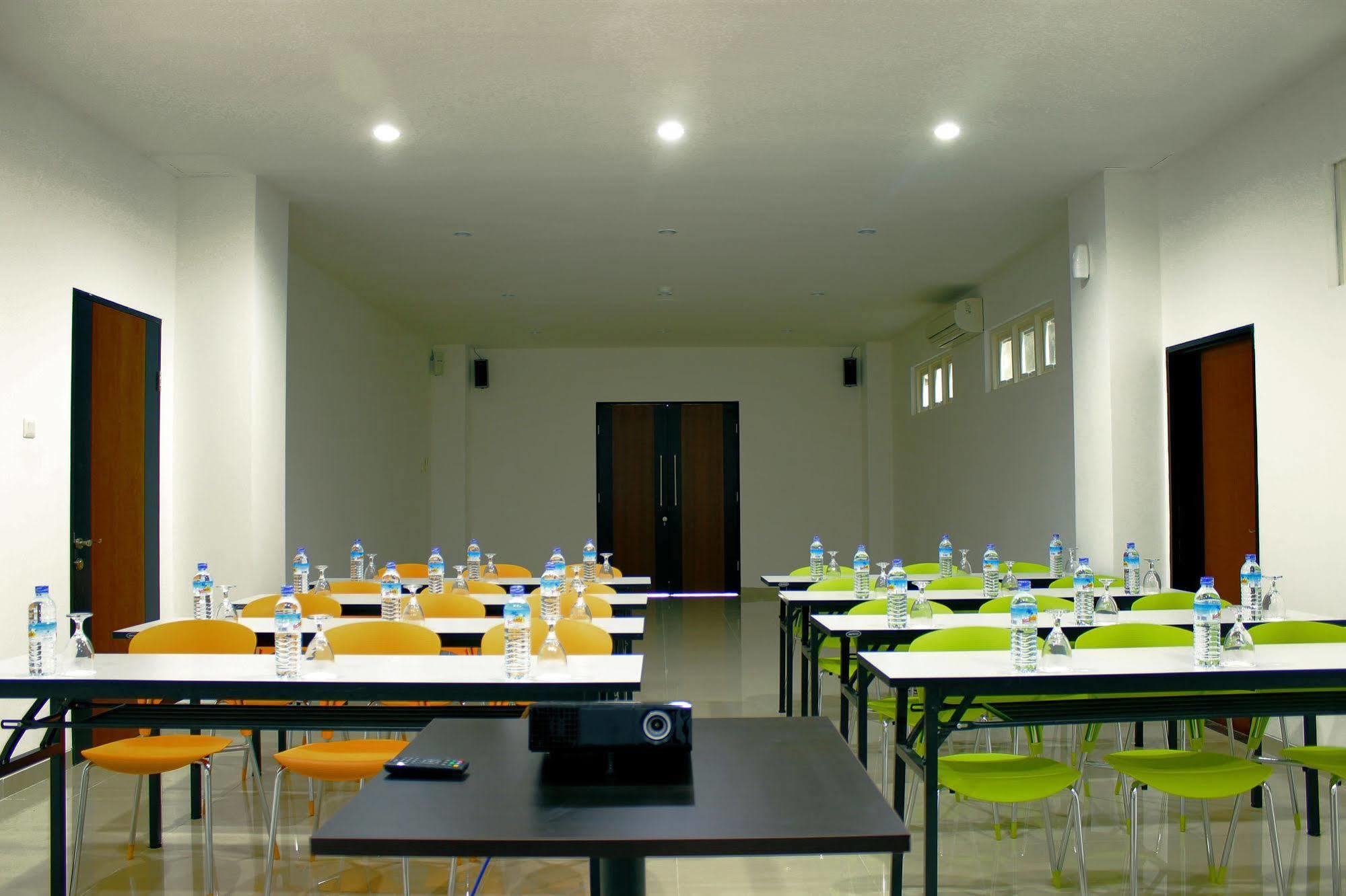M Hotel Mataram Ngoại thất bức ảnh