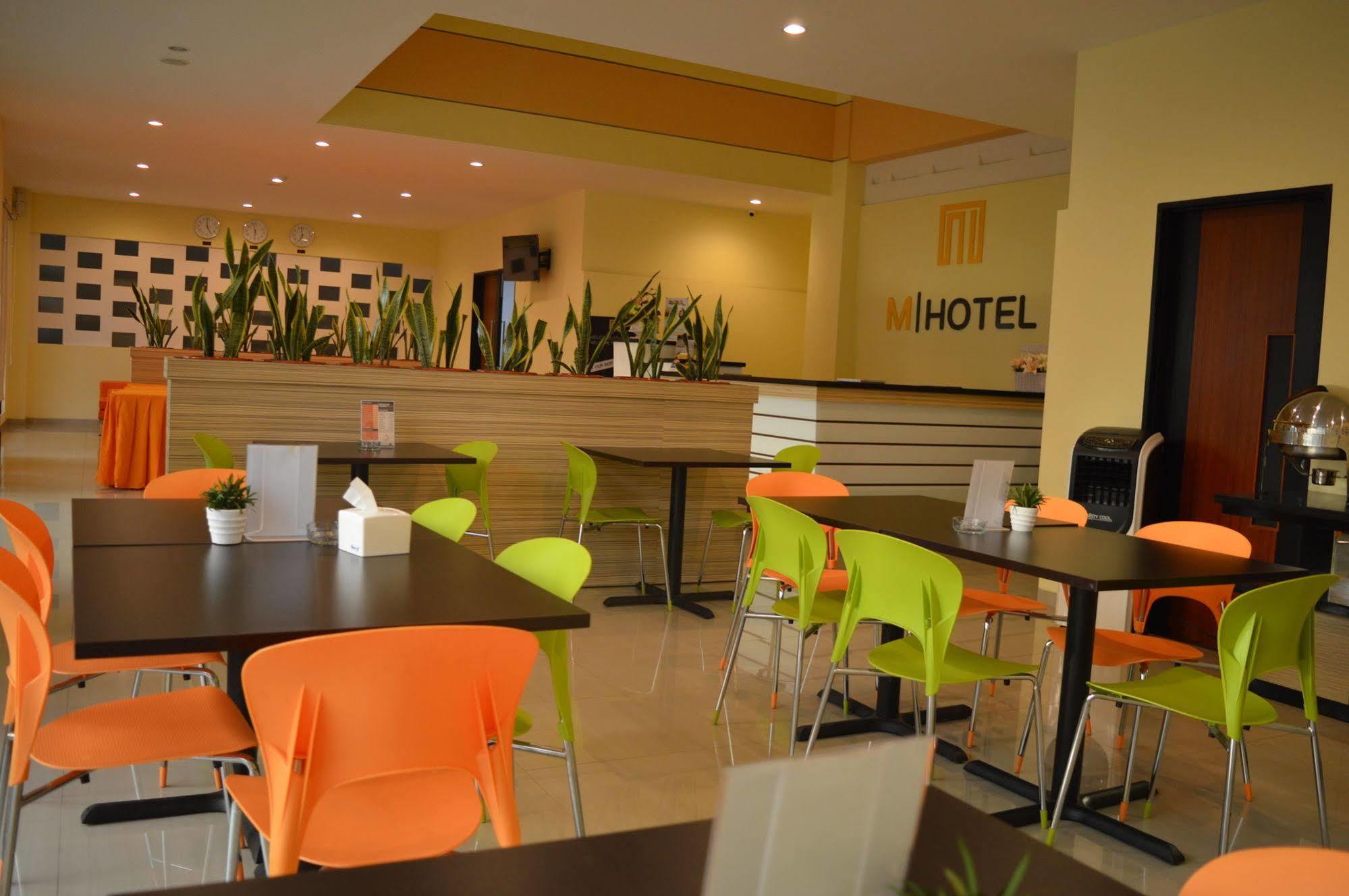 M Hotel Mataram Ngoại thất bức ảnh